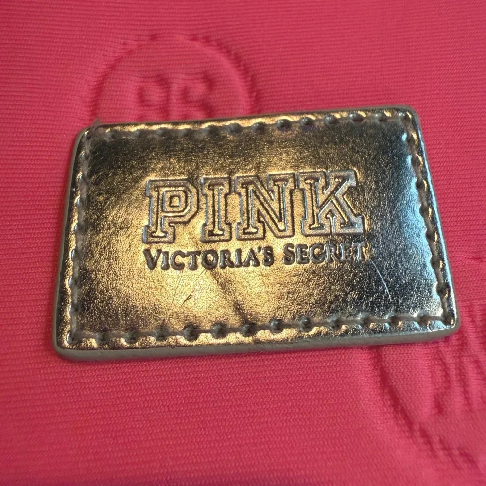 Victorias‎ Secret Pink Hanging Travel Toiletry Bag Hot Pink Makeup Cosmetic Case